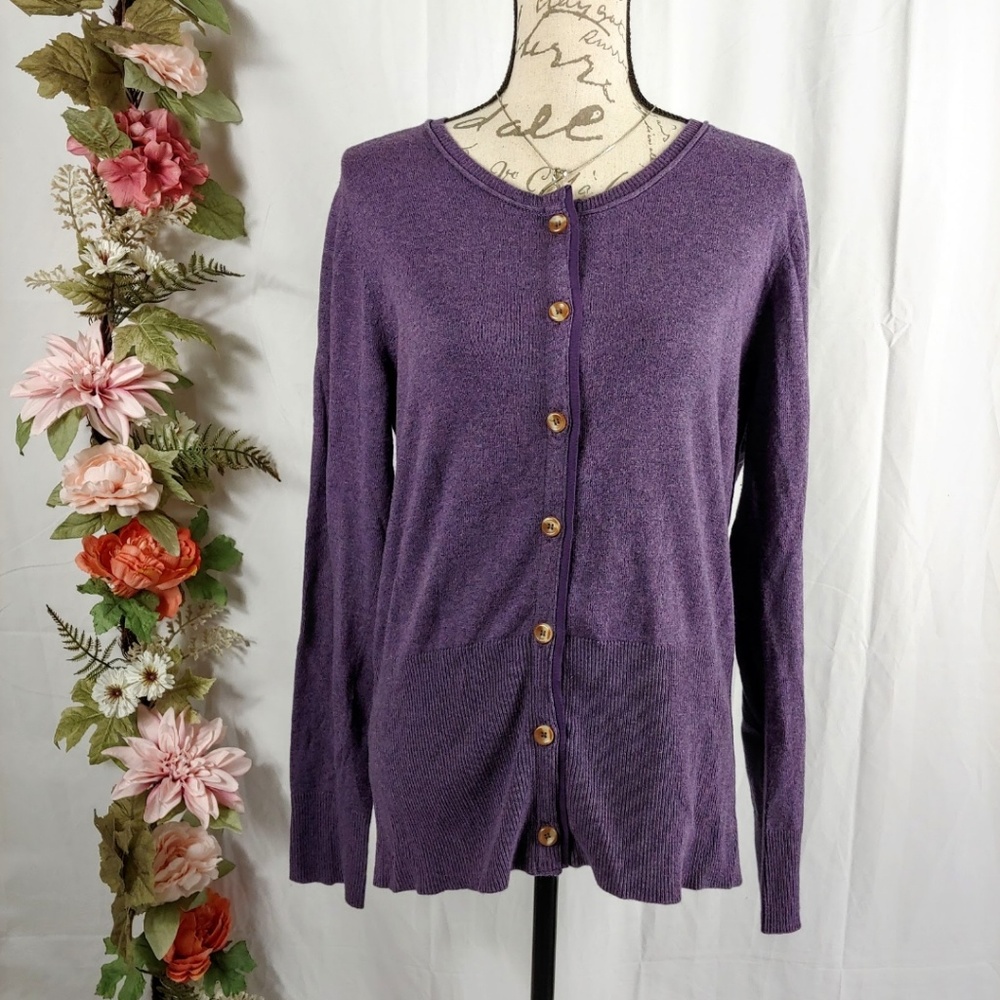 🎅 Women's Eddie Bauer Plum Purple Cardigan